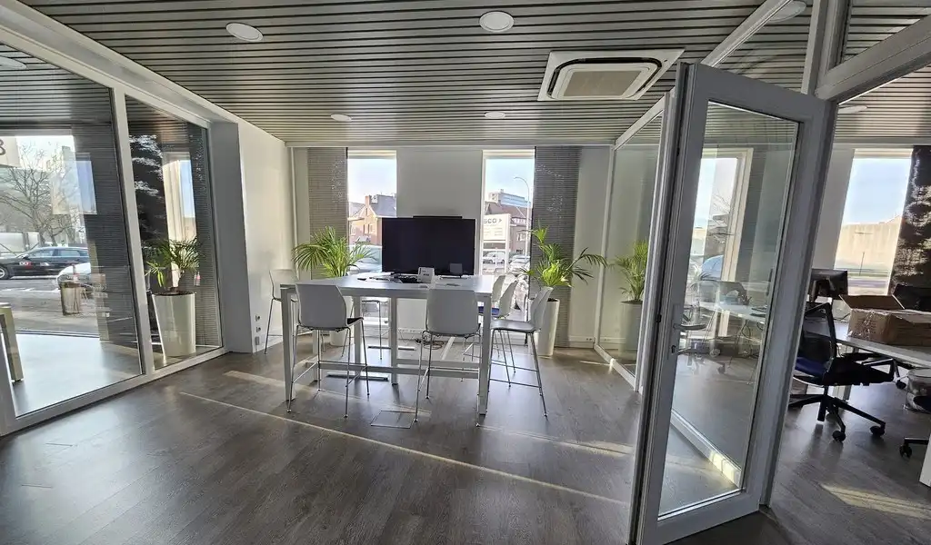 Kantoren te huur aan klaverblad in Gent foto 6