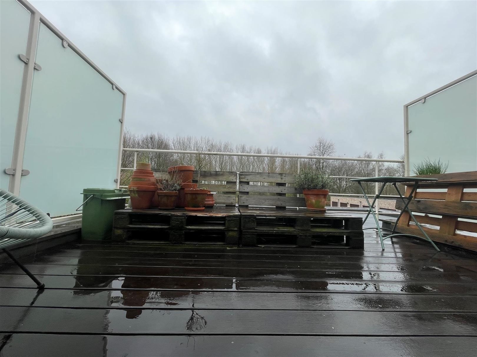 Instapklaar recent appartement met 2 slps en terras foto 7