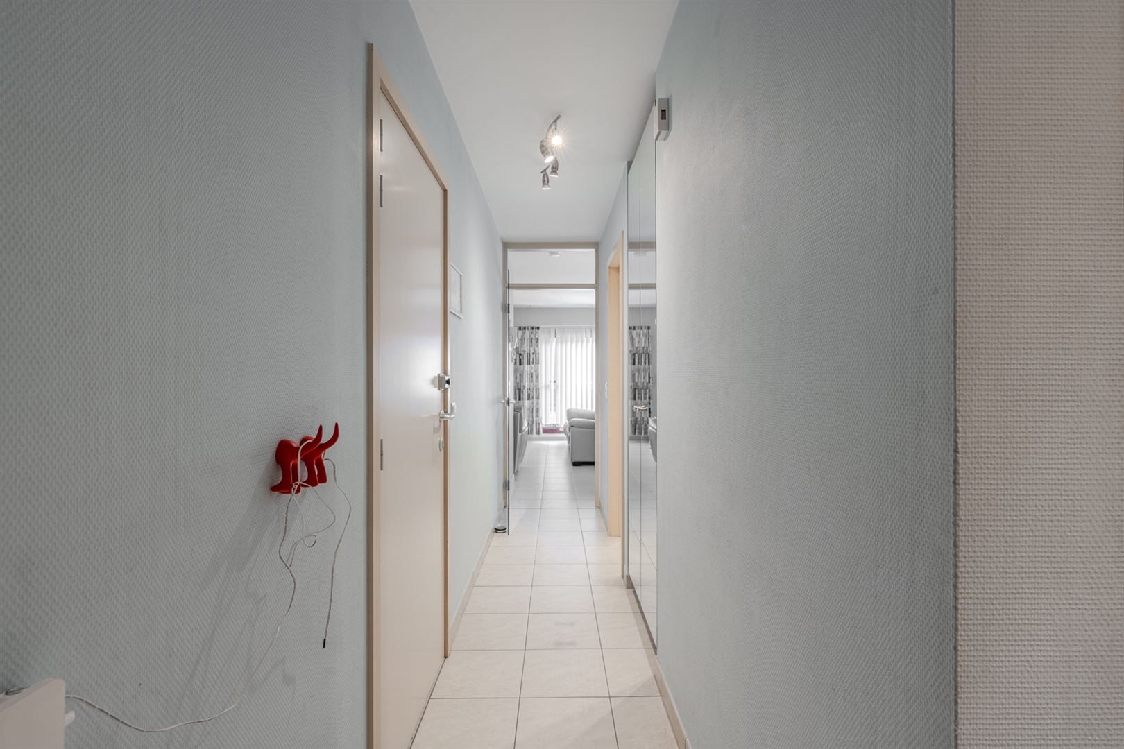 appartement met zonnig terras foto 13