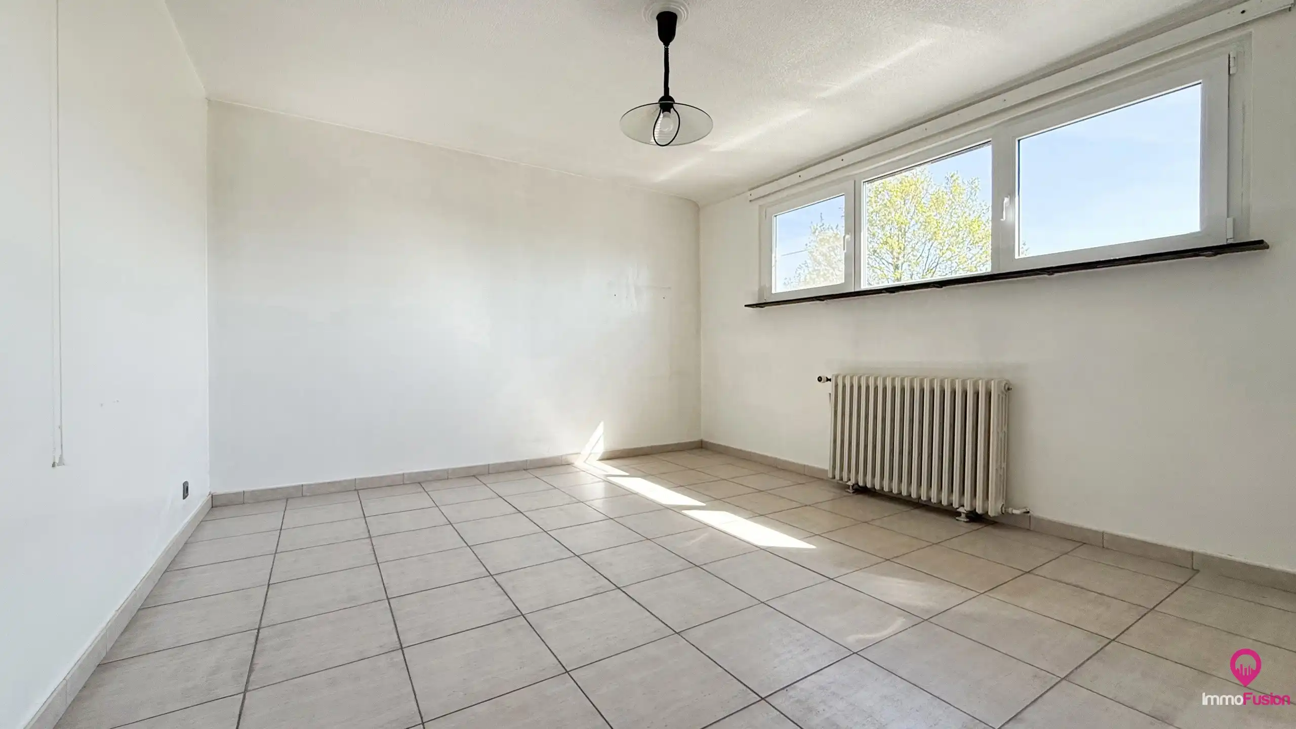 Ruime open bebouwing van 328m² met 5 slpk op toplocatie! foto 25