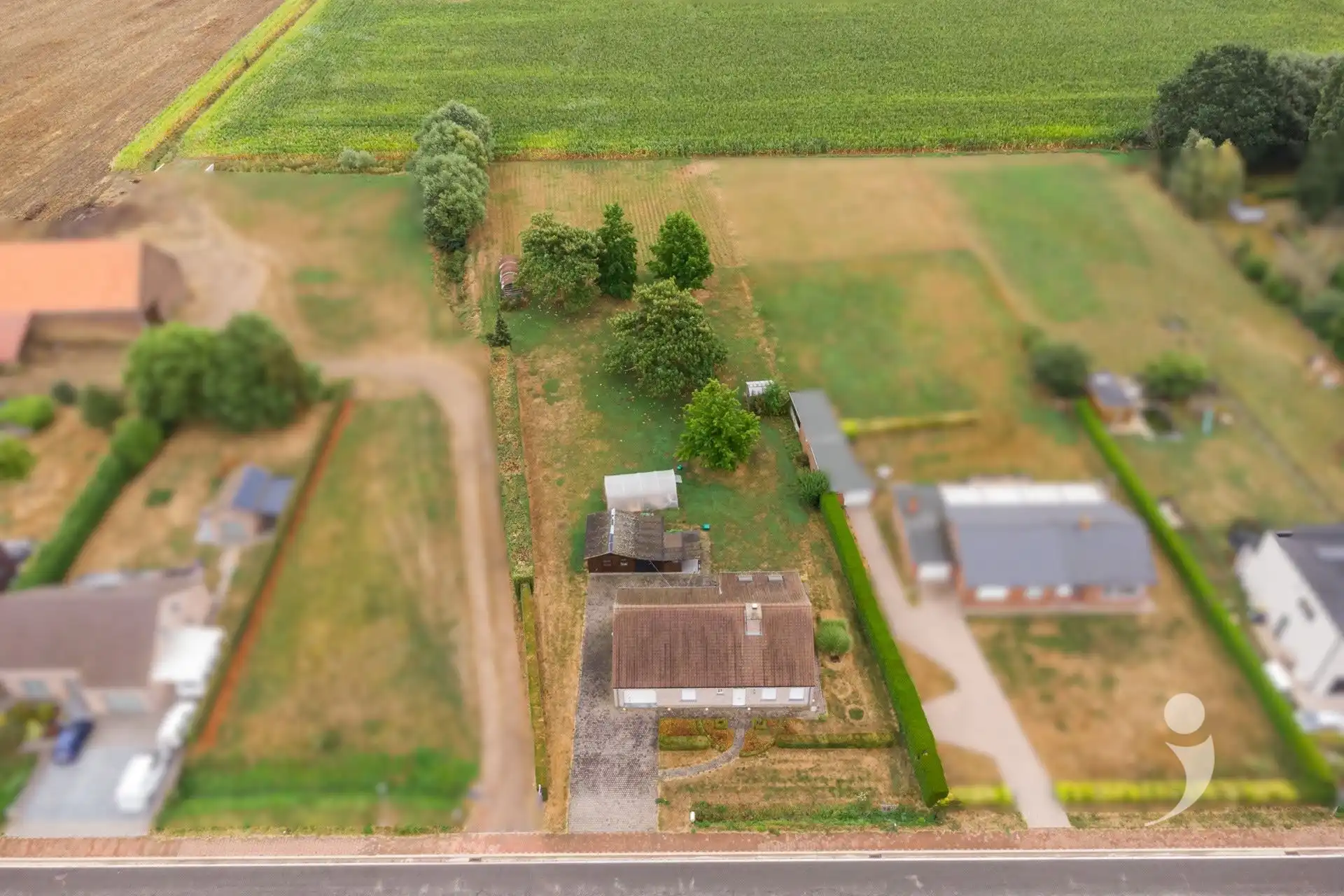 Instapklare woning met grote tuin en zicht op de velden! foto 29
