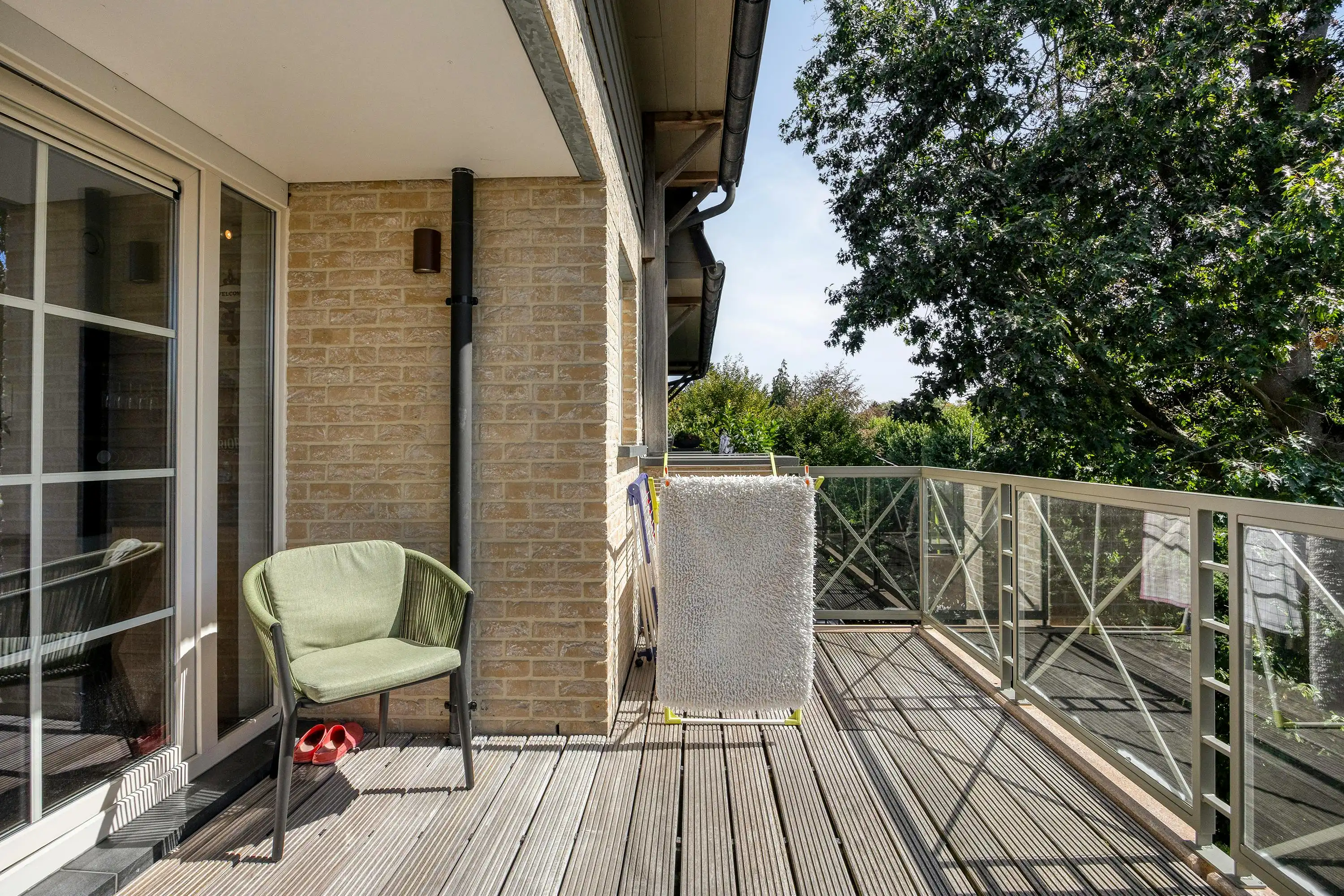 Mooi parkappartement met 2 slaapkamers, garage en 2 kelders foto 11