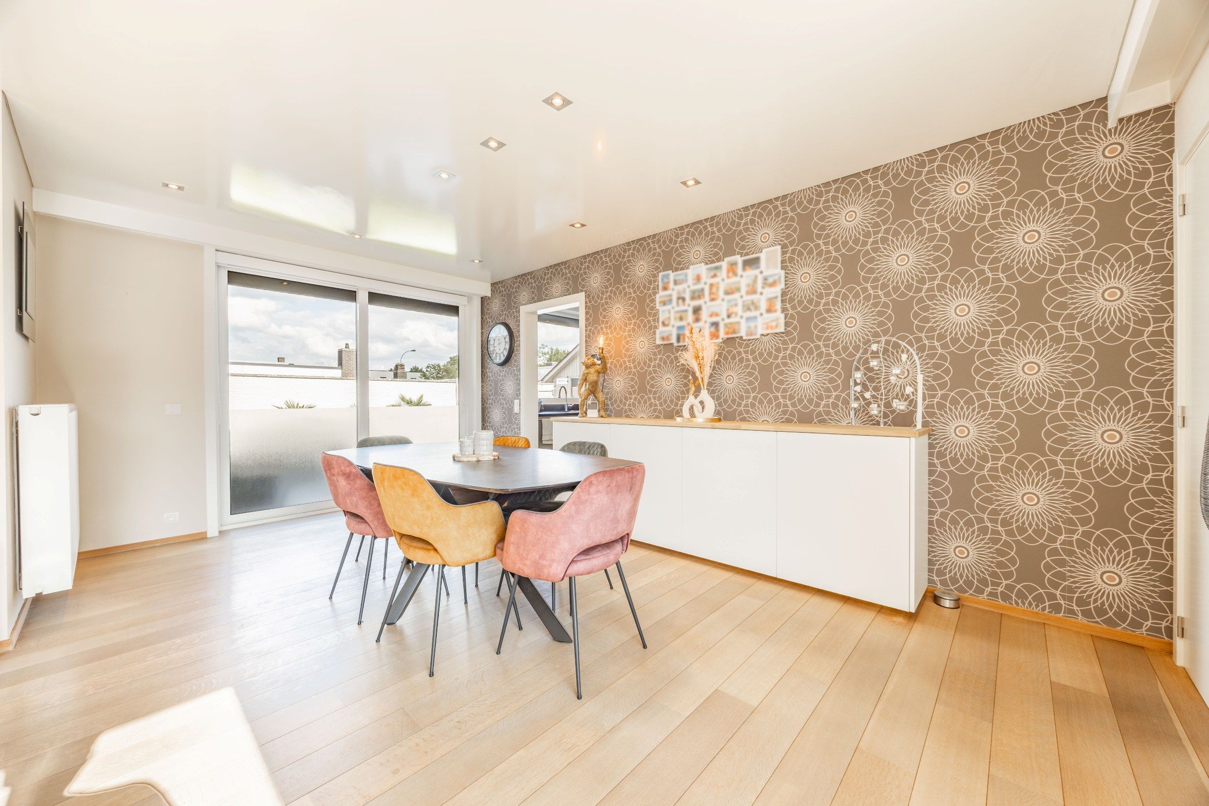 INSTAPKLARE TRAPLOZE WONING IN RUSTIGE WIJK foto 8