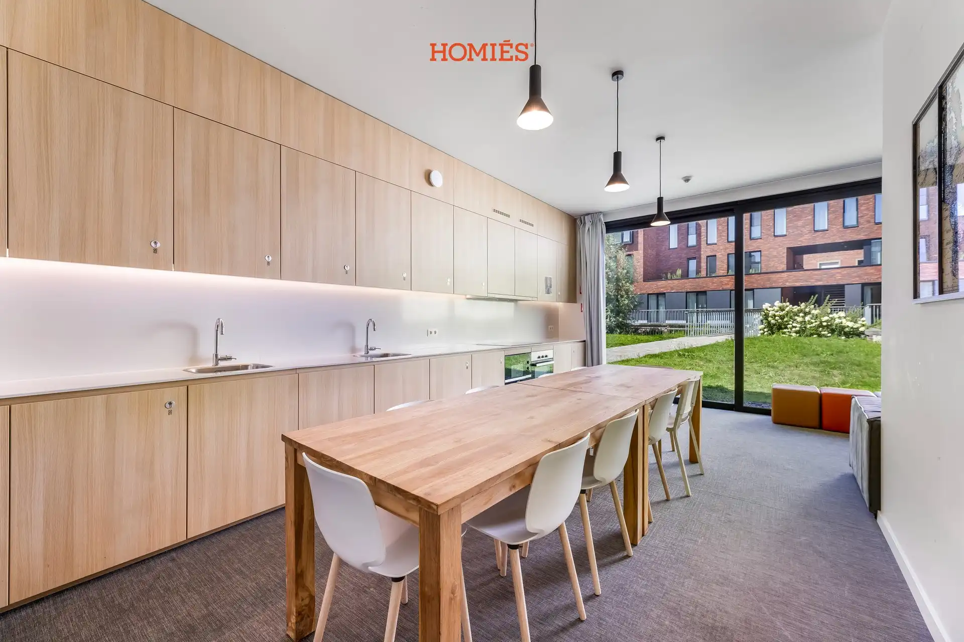 Moderne studentenkamer met hedendaags comfort foto 7