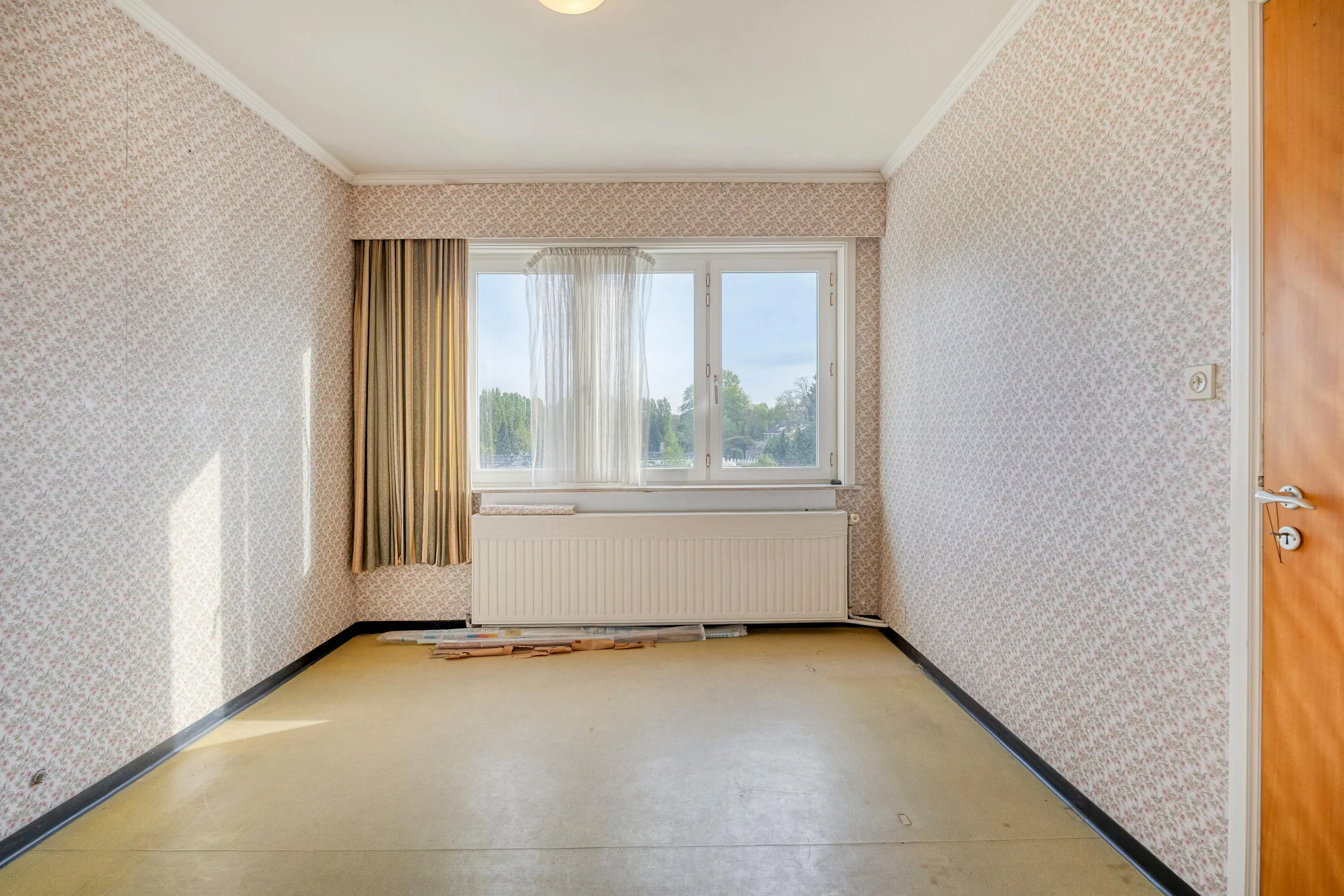 Charmante 2-gevelwoning met eindeloos potentieel op een groot perceel in Strombeek-Bever foto 12