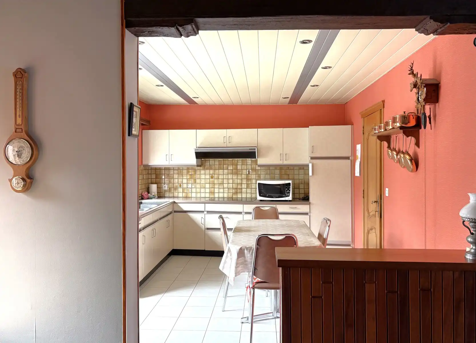 Charmante te renoveren woning foto 7