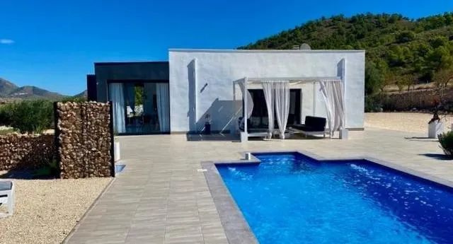 Exclusief leven in de natuur: luxe nieuwbouw villa op 5.000 m² in Jumilla, de wijnstreek van Murcia foto 17