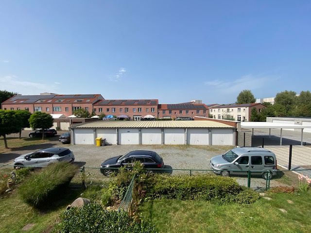 2 slaapkamer appartement met terras + garage in centrum van Geel foto 16