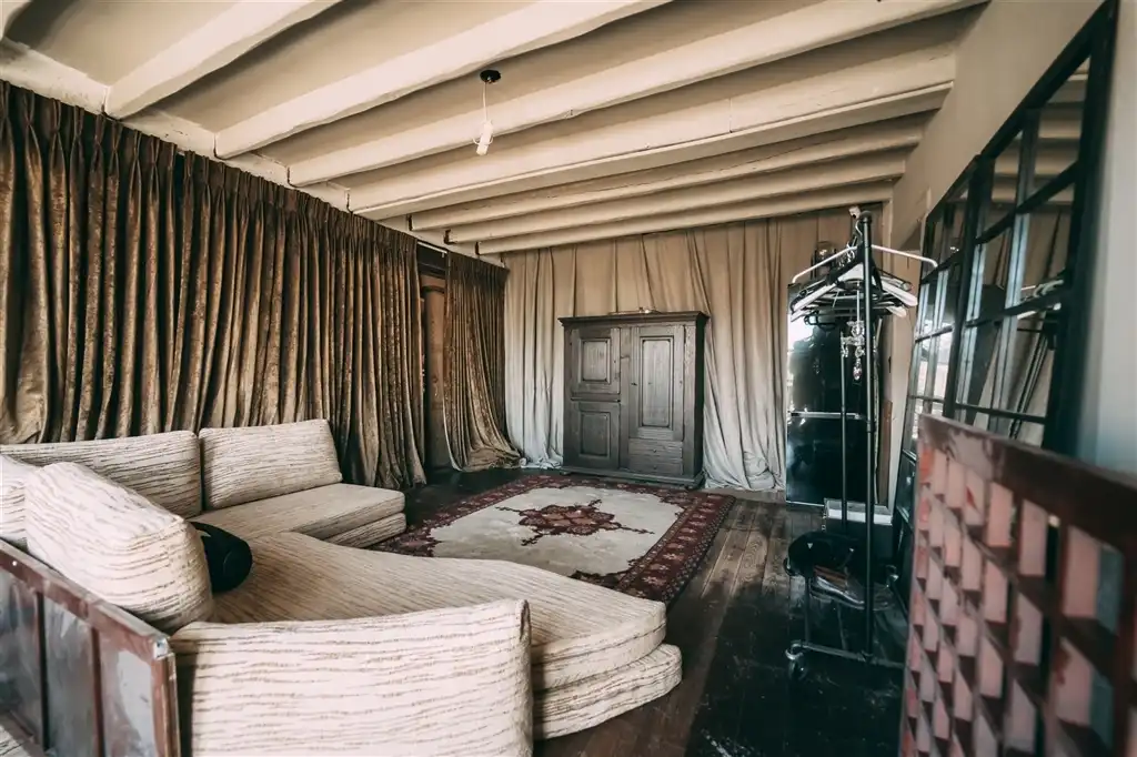 Magazijn met woning en uitbreidingsmogelijkheden foto 19