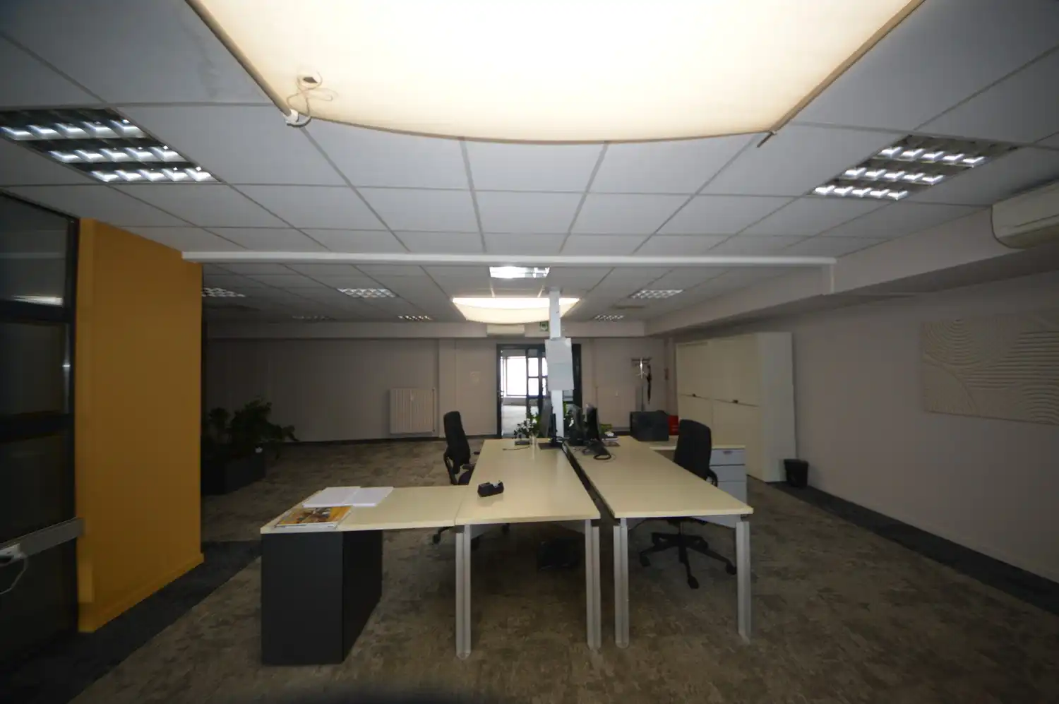 Instapklare burelen te huur in Aalst – op wandelafstand van het station MET OPTIONEEL MAGAZIJN foto 11