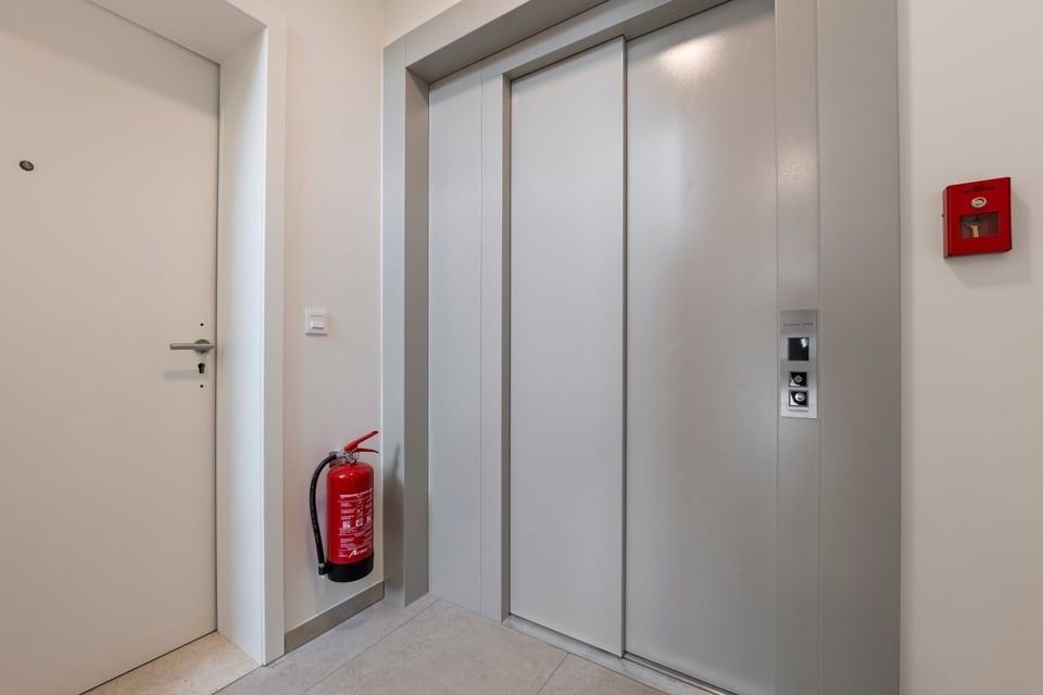 NIEUWBOUWAPPARTEMENT MET ONDERGRONDSE STAANPLAATS TE HUUR IN SINT-TRUIDEN foto 4