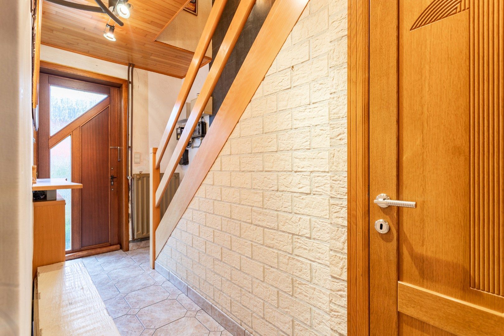 Woning met 3 slpk, garage en tuin foto 3