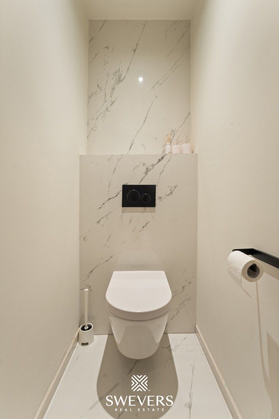 Luxueus villa-appartement in het centrum van Bolderberg foto 27