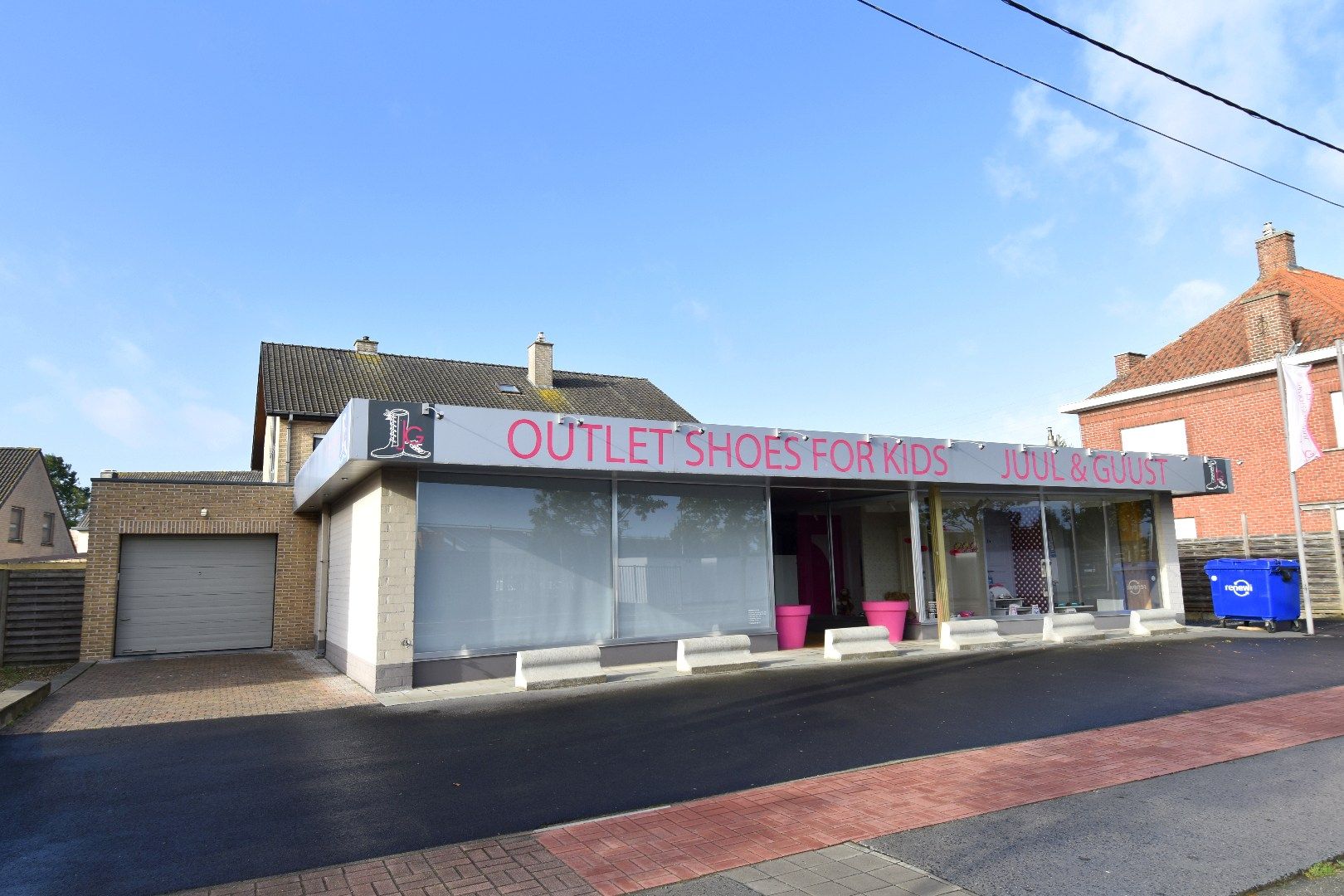 Instapklare villa met 5 slaapkamers én grote handelsruimte te koop in Gullegem foto 29