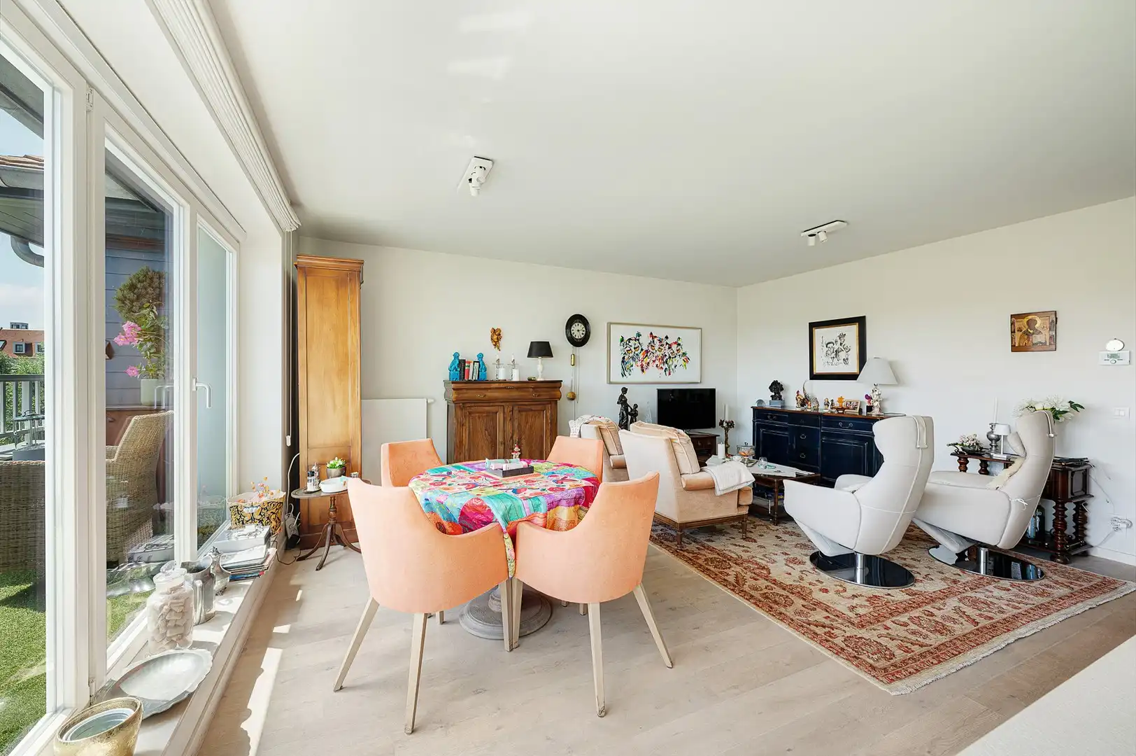 Recent appartement met zuidgericht leefterras. foto 9