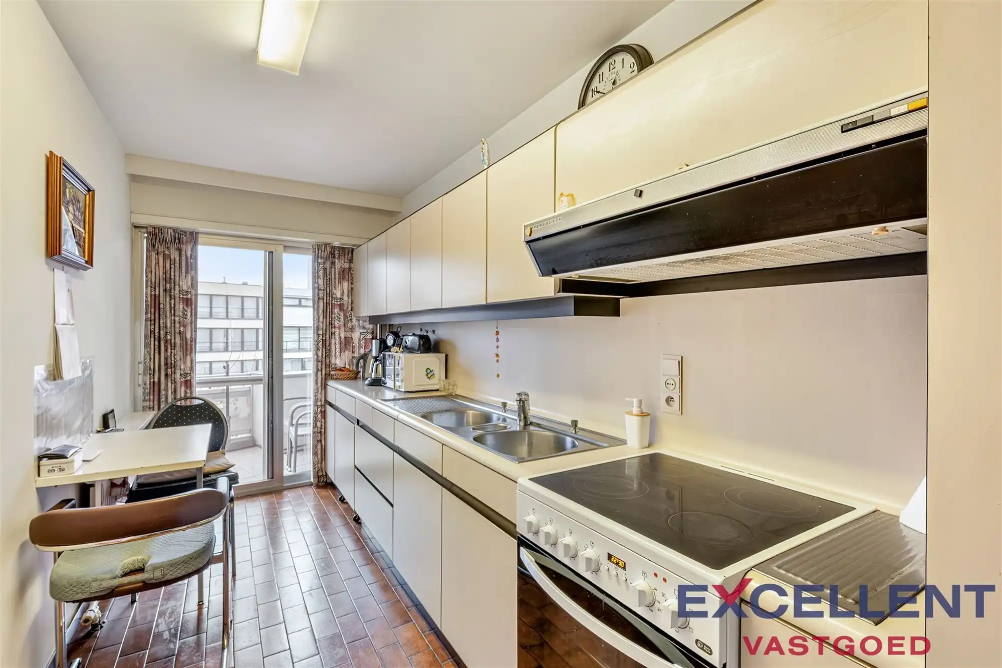 Centraal gelegen 2 slpk appartement op de Markt van Deinze  foto 5