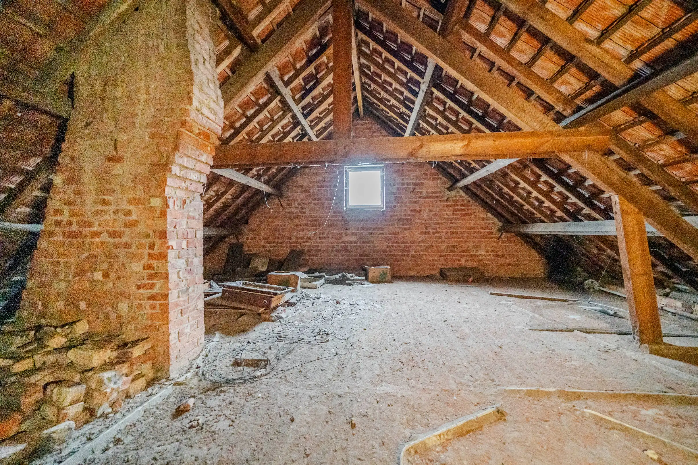 Halfopen bebouwing met 3 slaapkamers, tuin en garage. foto 21