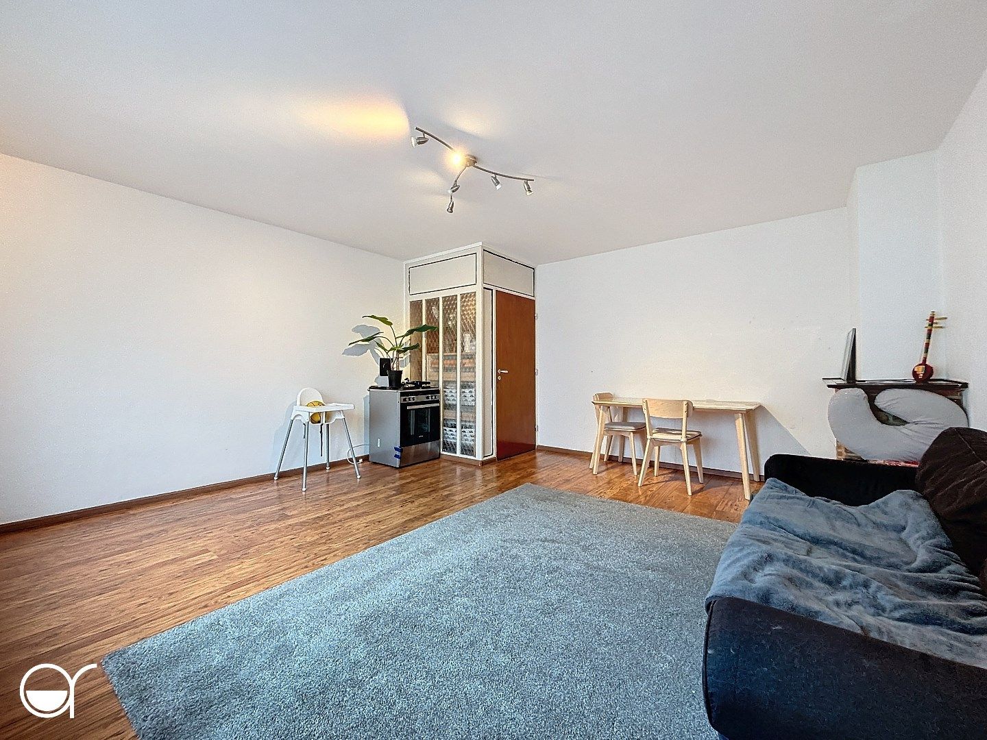 Energiezuinig, te renoveren appartement met 2 slaapkamers binnen de ring van Gent foto 5