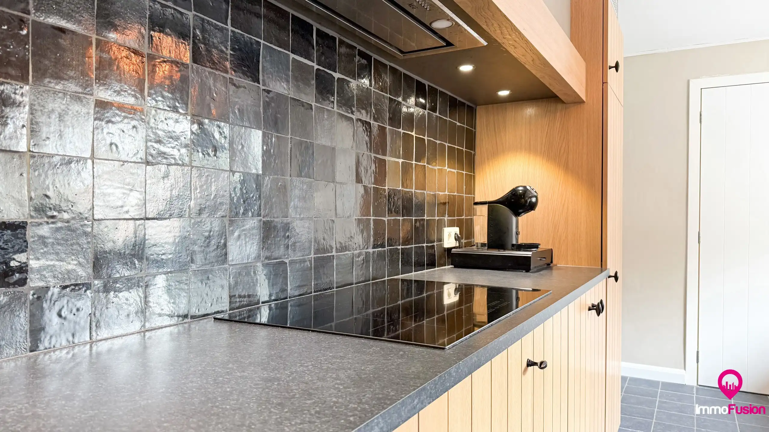 Zeer ruim wonen met 5 slpks en rustig gelegen! foto 13
