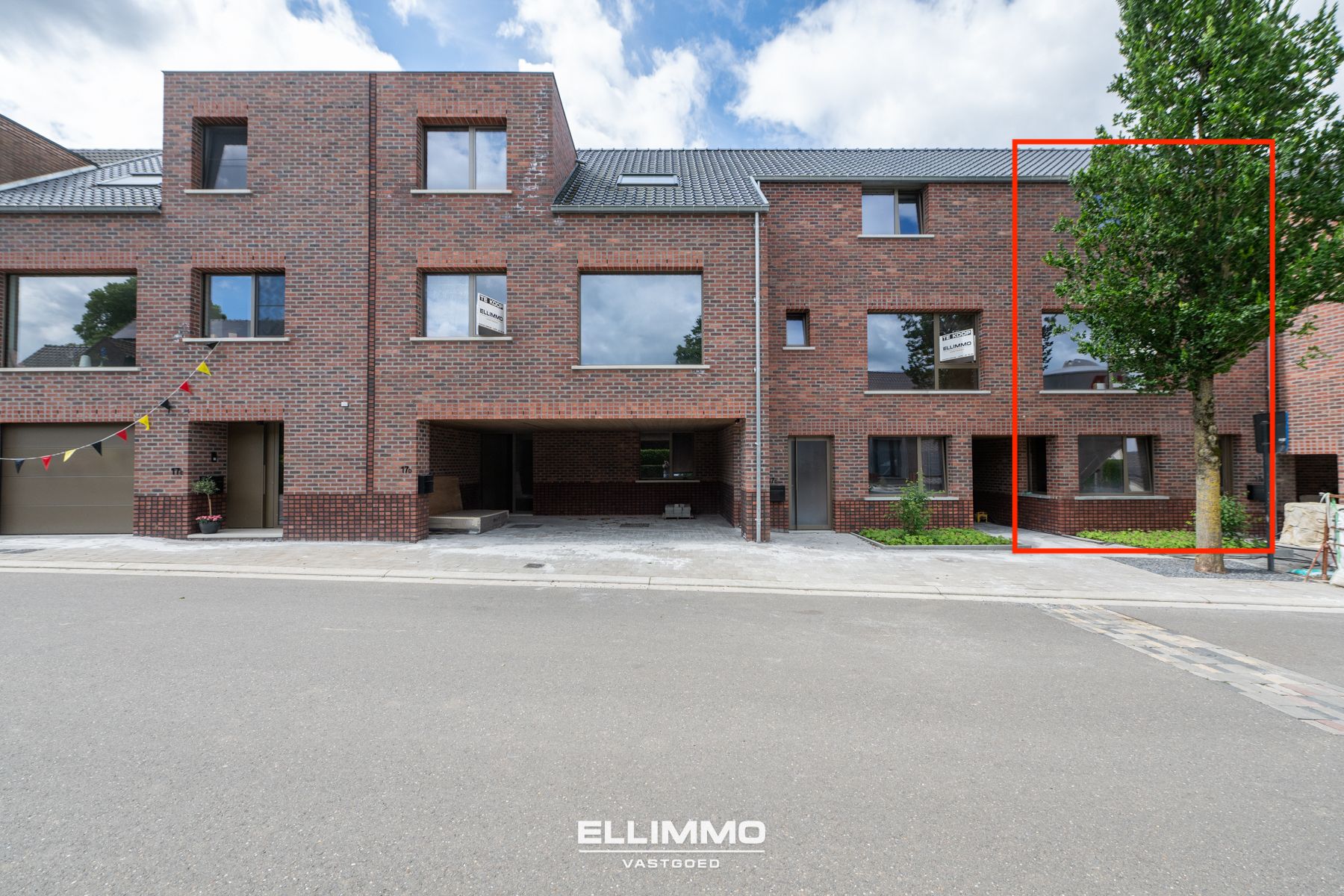 Splinternieuwe woning van 140m2 met 2 spks! foto 1