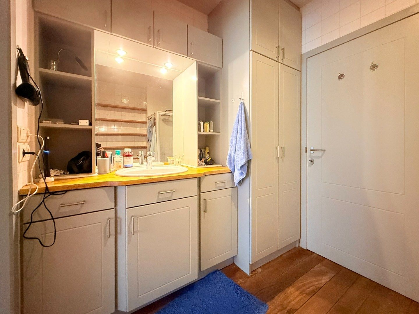 Gemeubeld appartement in Leuven met terras foto 13