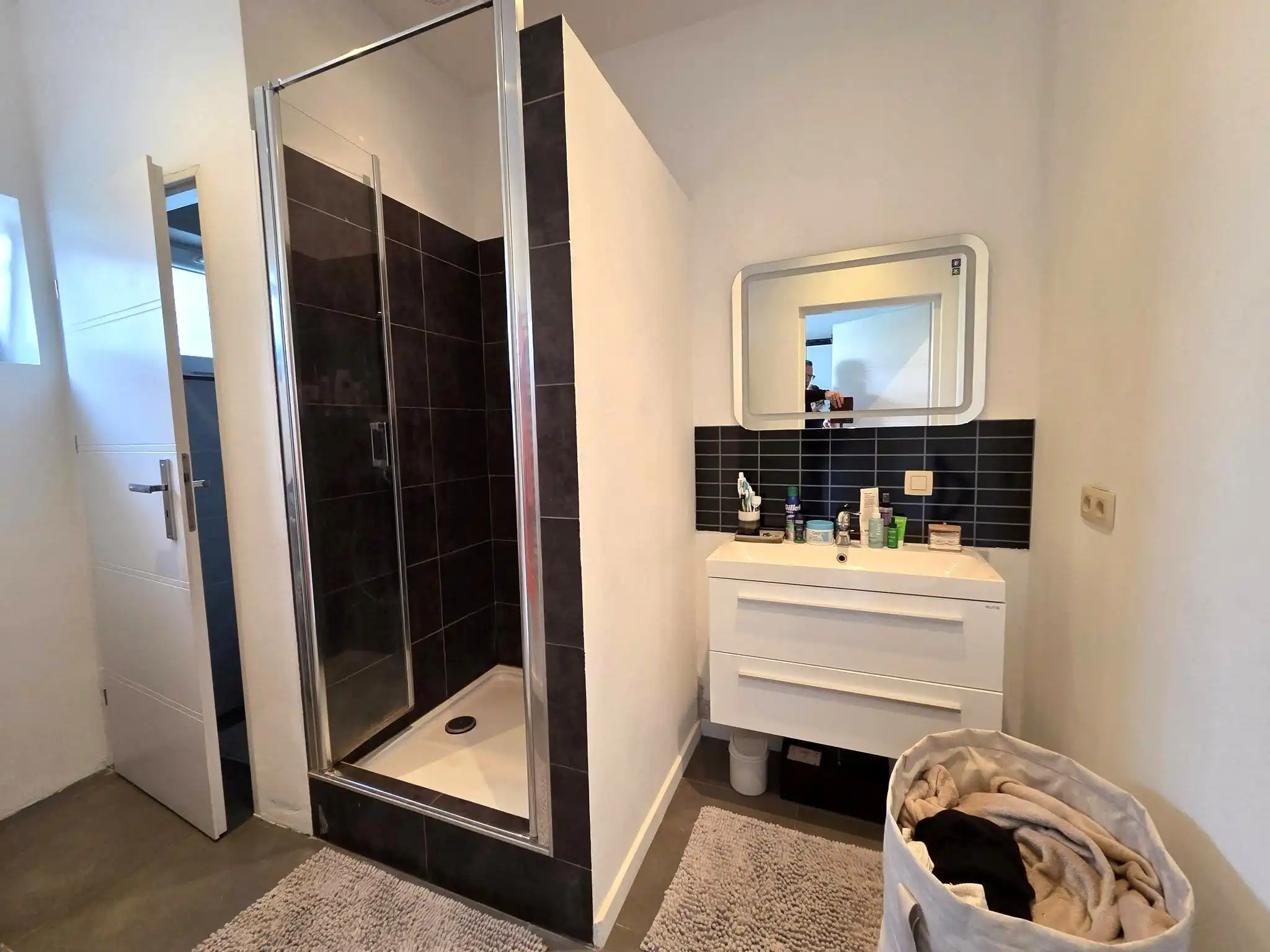 Gebouw opgedeeld in 2 appartementen. foto 16