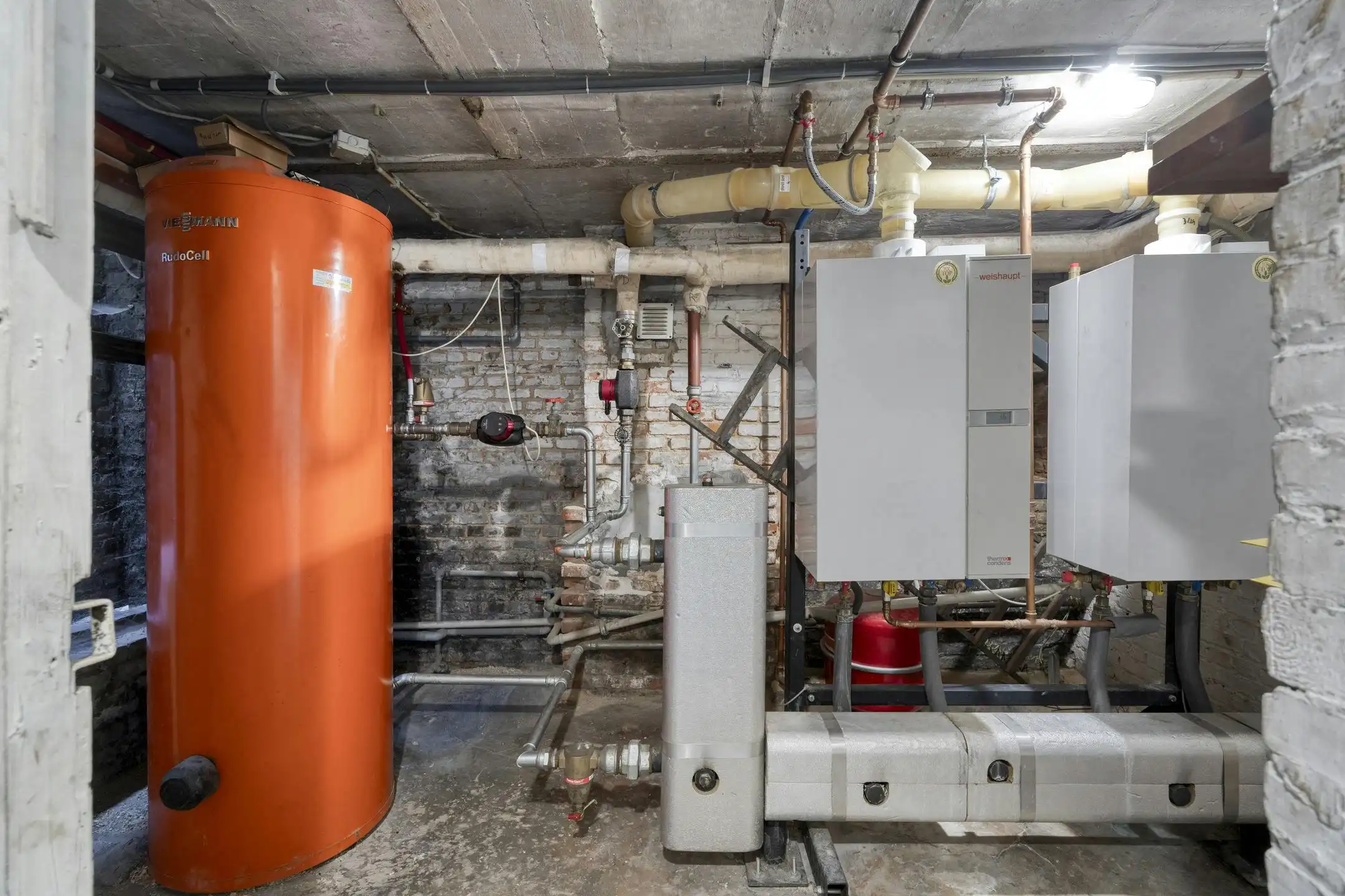 Karaktervolle driegevelwoning met commerciële ruimte in hartje Vilvoorde foto 78