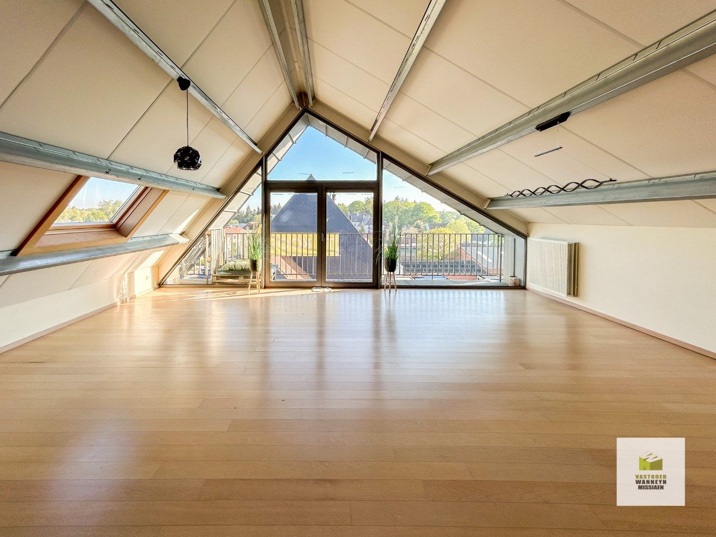 Lichtrijke loft met 2 slaapkamers met panoramisch vergezicht foto 2