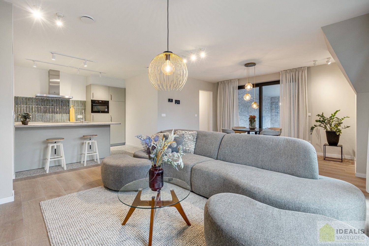 Exclusief wonen in het bruisende centrum van Lommel foto {{pictureIndex}}