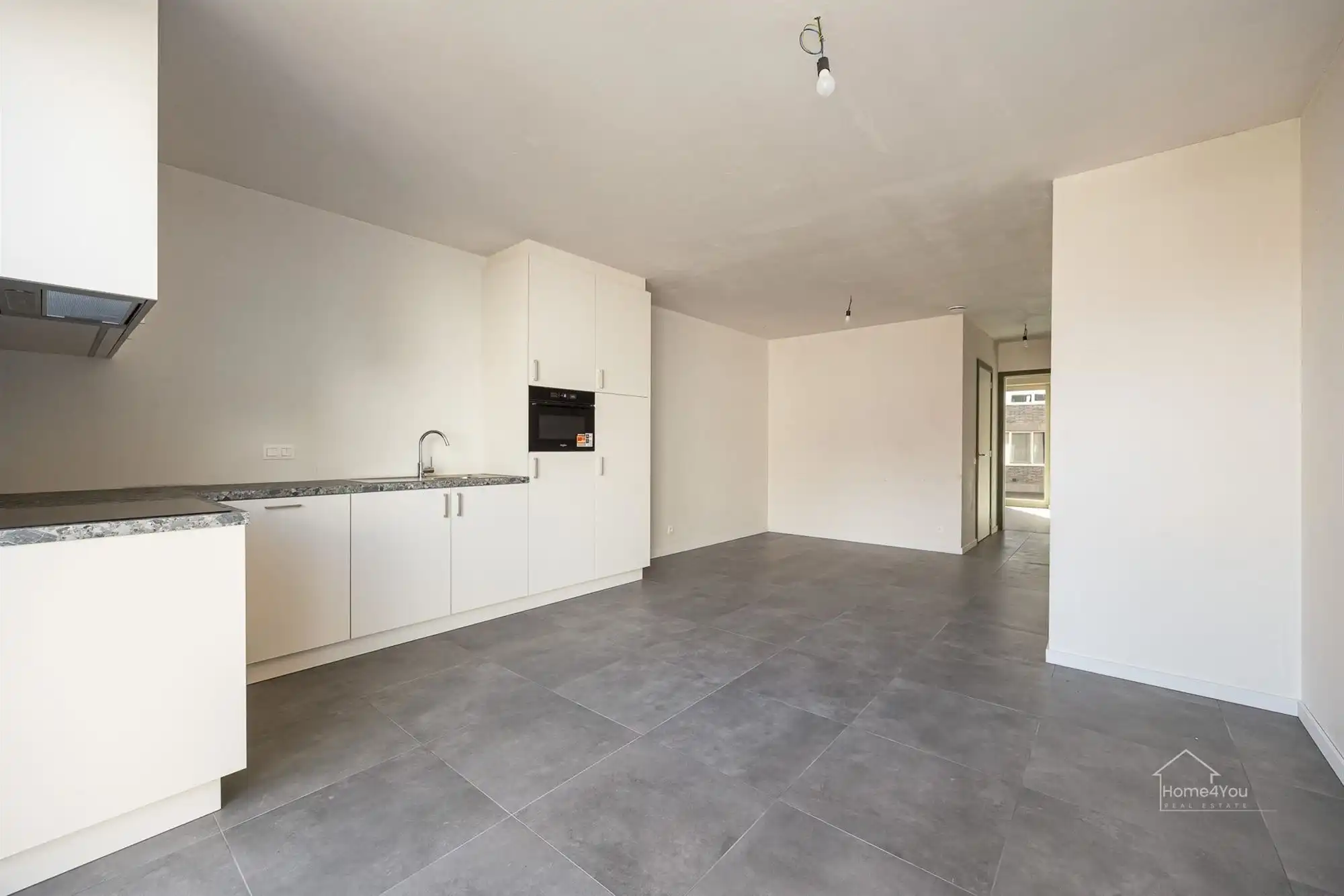 Nieuwbouw appartement met ruim terras foto 4