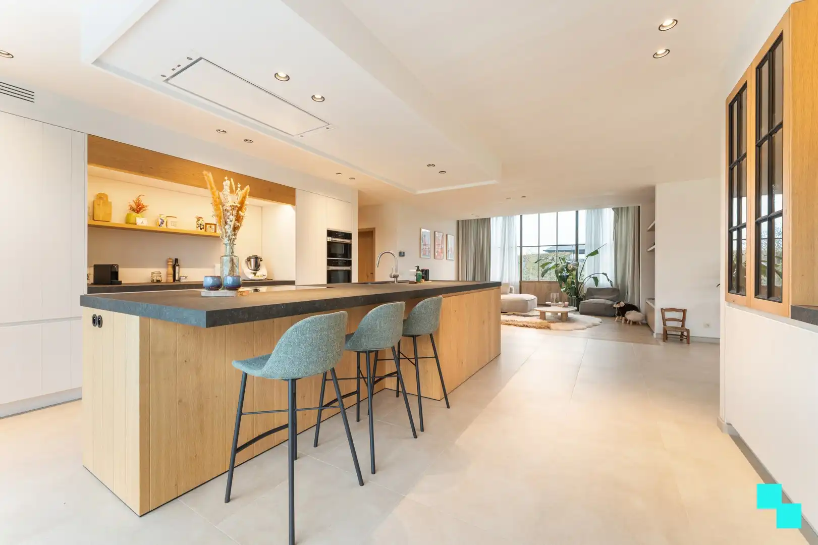 Landelijk gelegen te Ardooie: unieke nieuwbouwwoning (2023) met twee bijgebouwen op een perceel van 5.000 m² foto 7