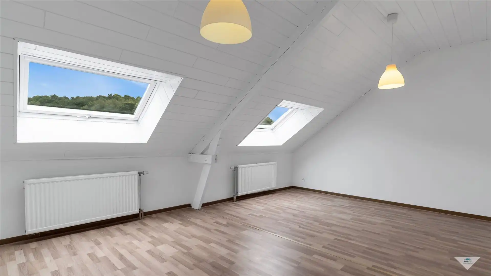 Gerenoveerd appartement met 2 slaapkamers in centrum SJW foto 9