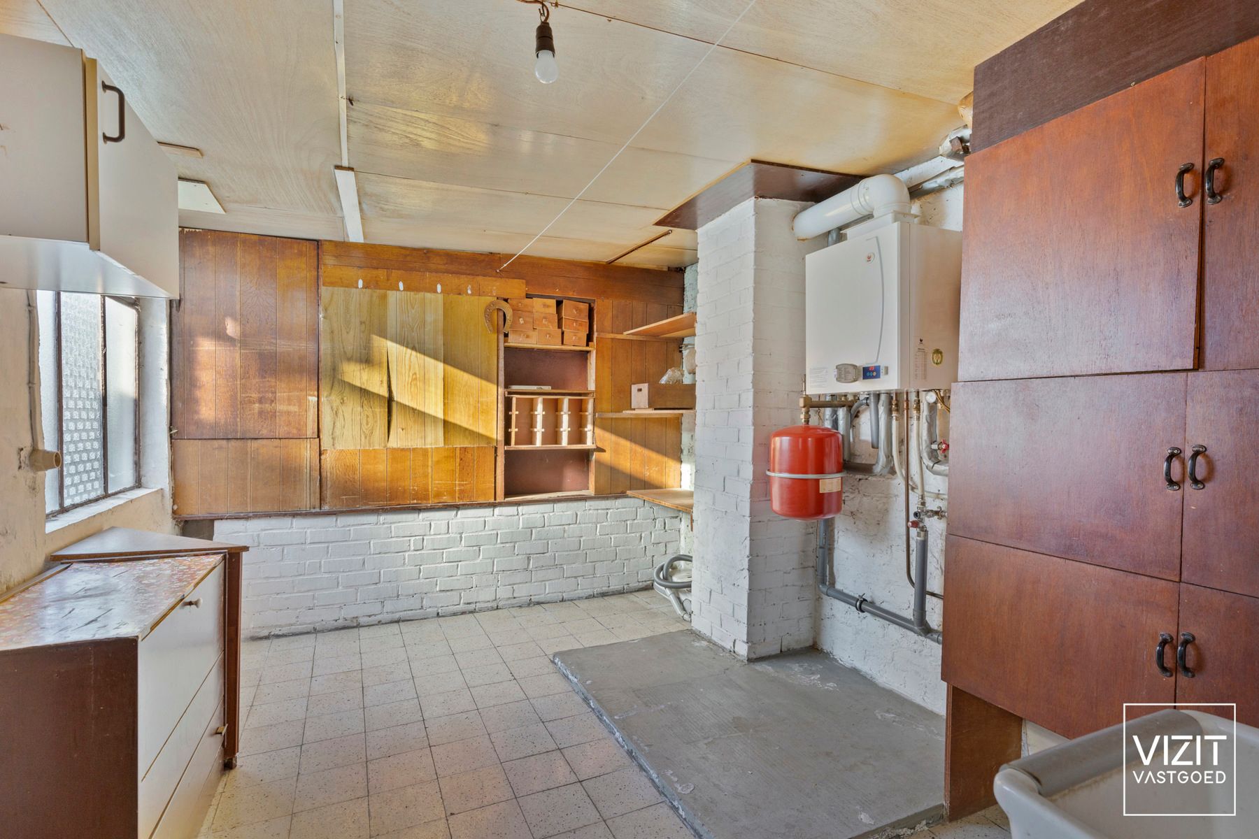 Ruim woonhuis in doodlopende straat foto 12