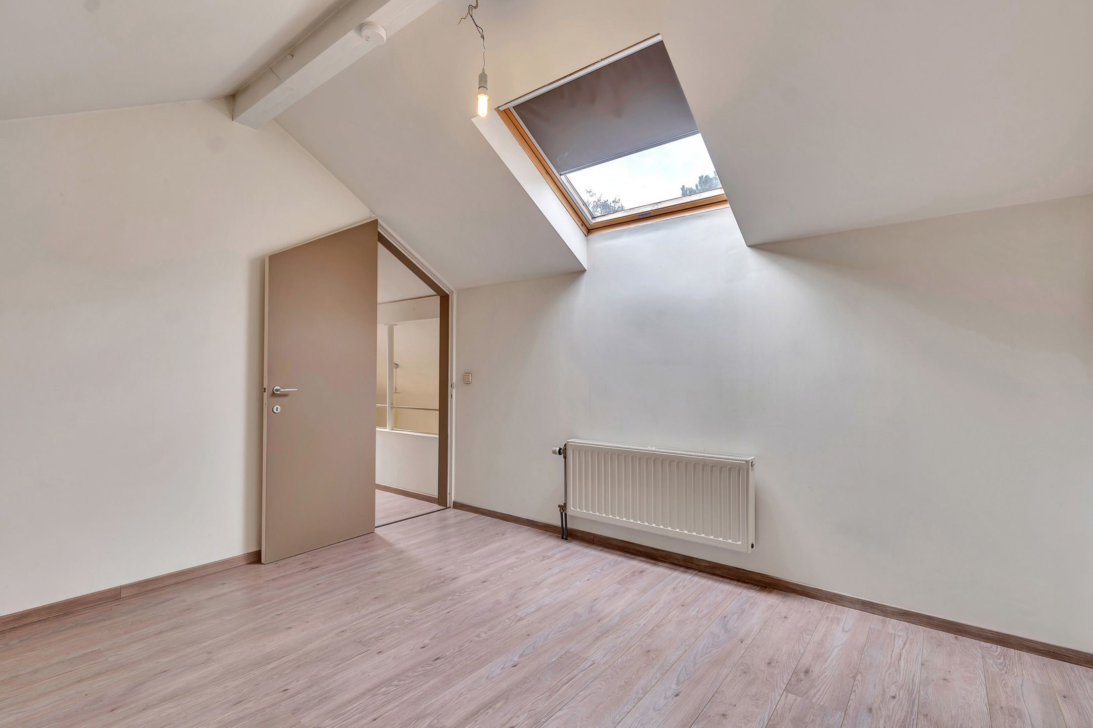 Unieke halfopen woning op toplocatie in Sint-Denijs-Westrem foto 16