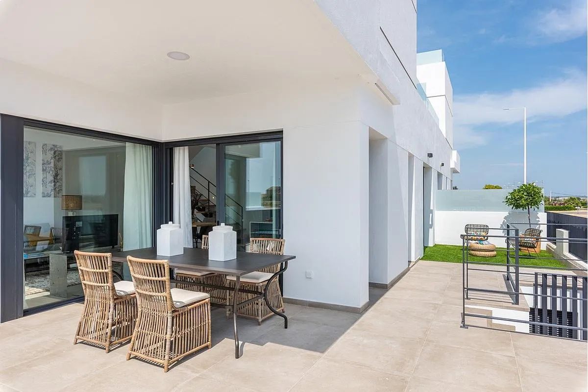 Exclusieve luxe villa's met privé zwembad in het zuiden van Alicante foto 16