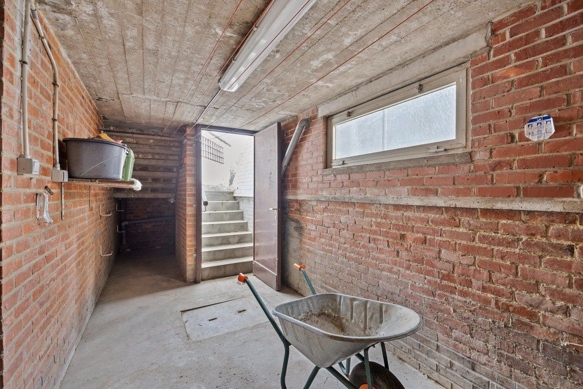 Modernistische woning met ruime indeling en zonnige tuin te Tongeren-Nerem foto 23