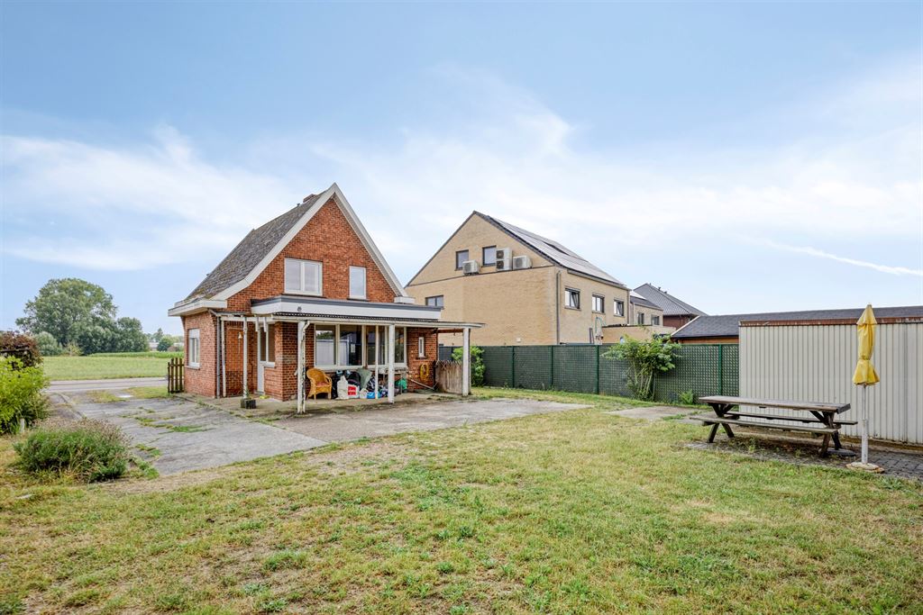 Te renoveren woning met grote tuin op 23a 70ca in Winksele foto 27
