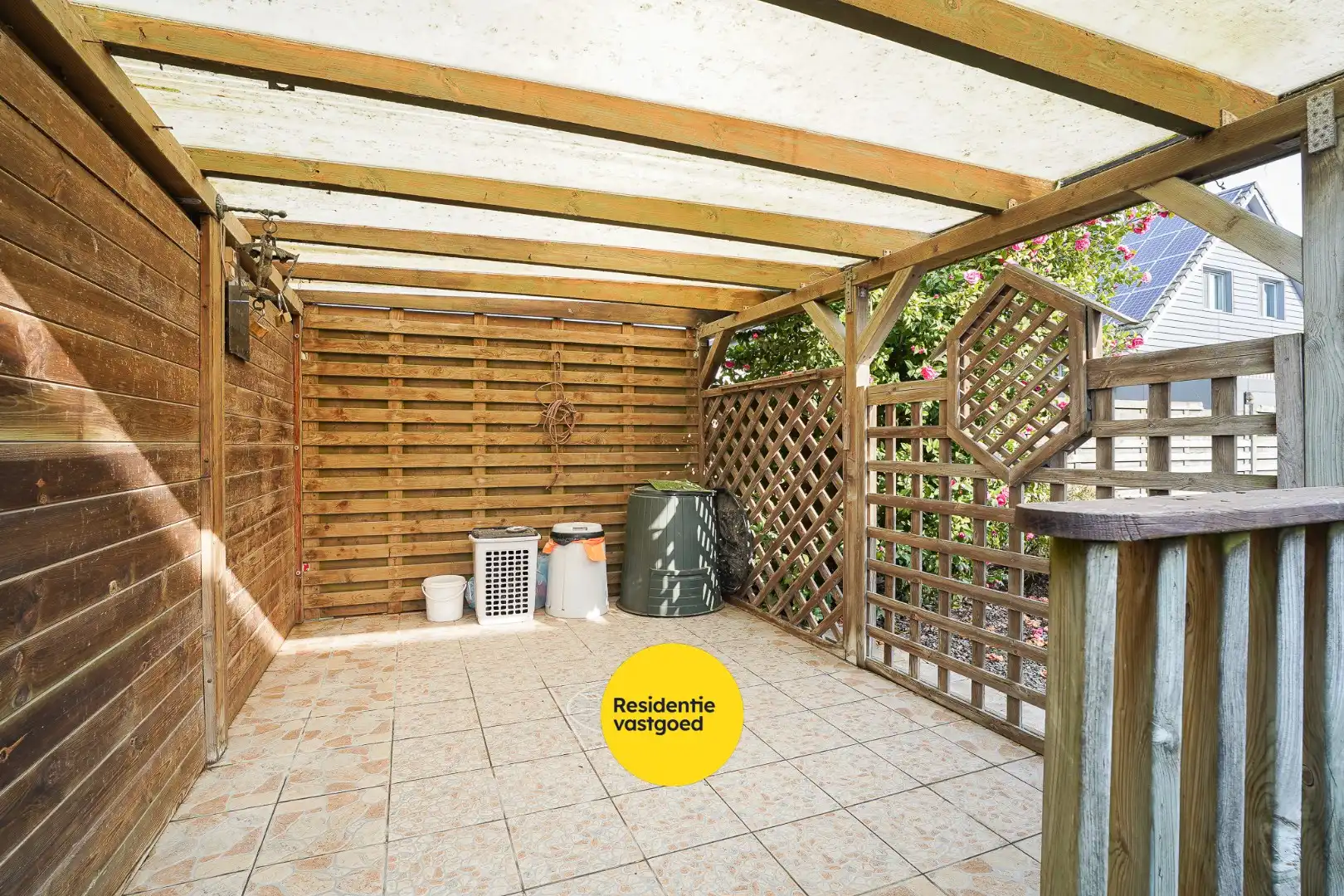 Te renoveren half-open bebouwing in Zerkegem foto 27