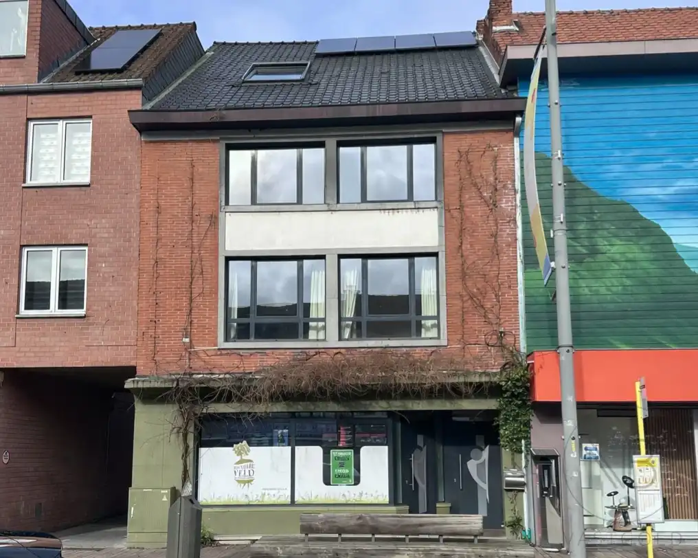 Modern appartement met 1 slaapkamer foto 14