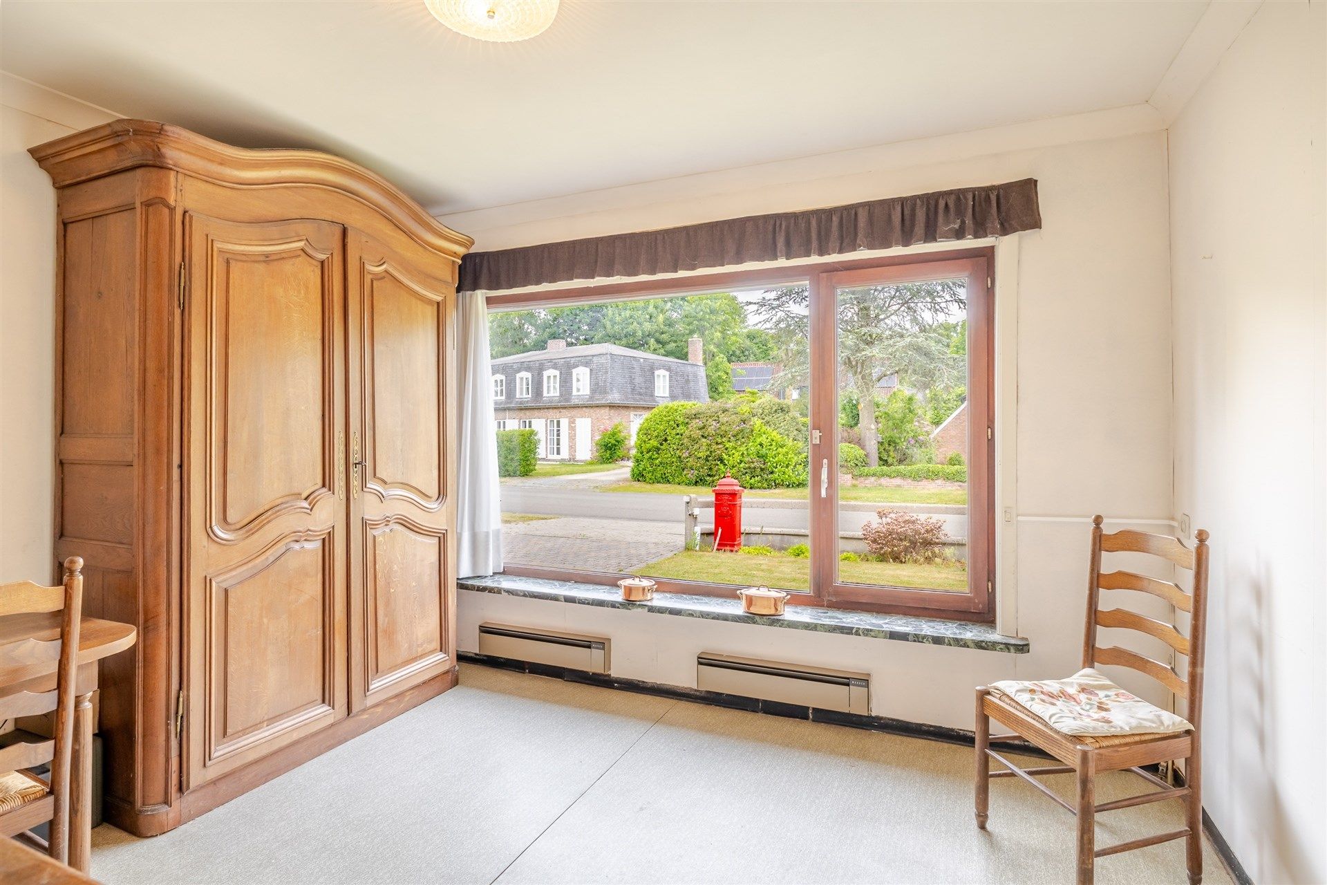 Te renoveren bungalow met 3slks op topligging foto 12