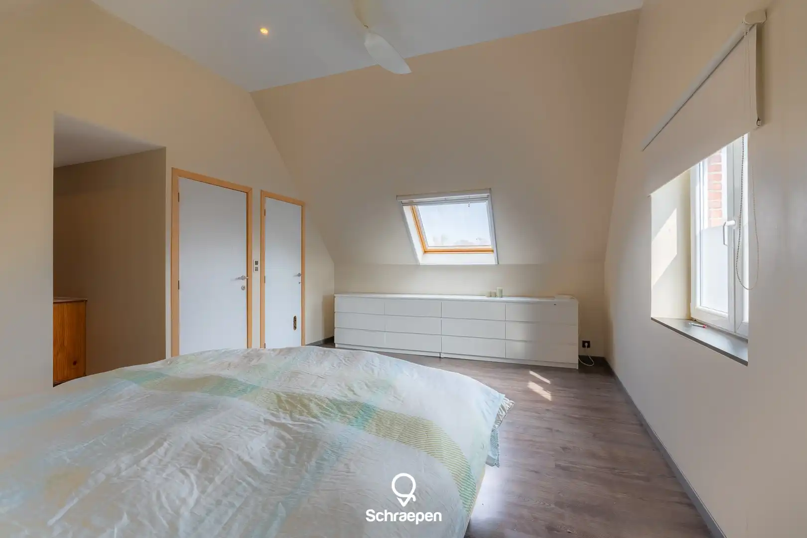 Op te frissen gezinswoning (270 m²) met 5 slpks én EPC-label C op hoekperceel van circa 7,5 are! foto 28