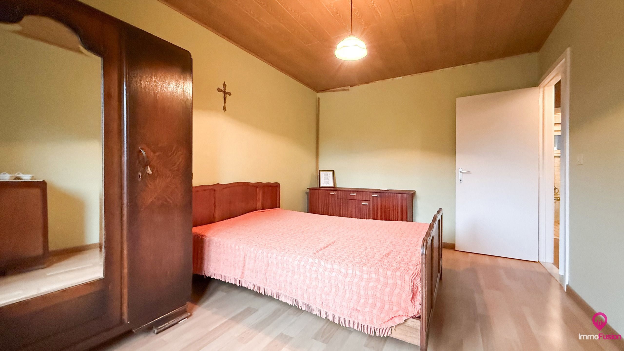 Gelijkvloerse woning op 10a met 3slpk en inpandige garage! foto 22