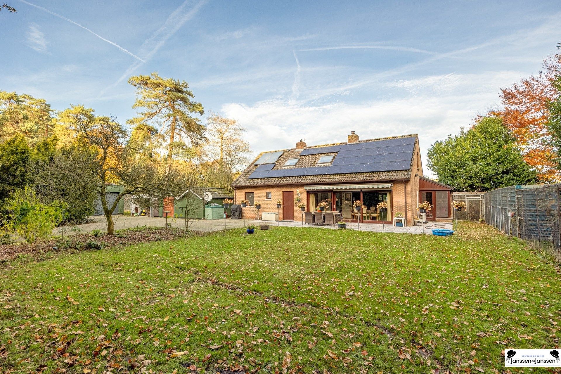 Landelijk gelegen woning op een perceel van ruim 6.000 m² foto 25