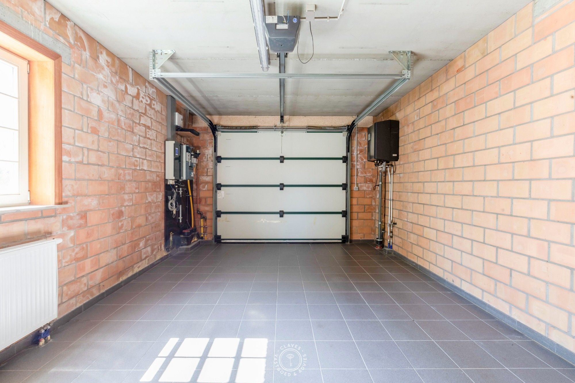 Uitzonderlijk: recent gebouwde woning in de charmantste wijk van Sint-Niklaas 'De Vogelkeswijk' foto 17