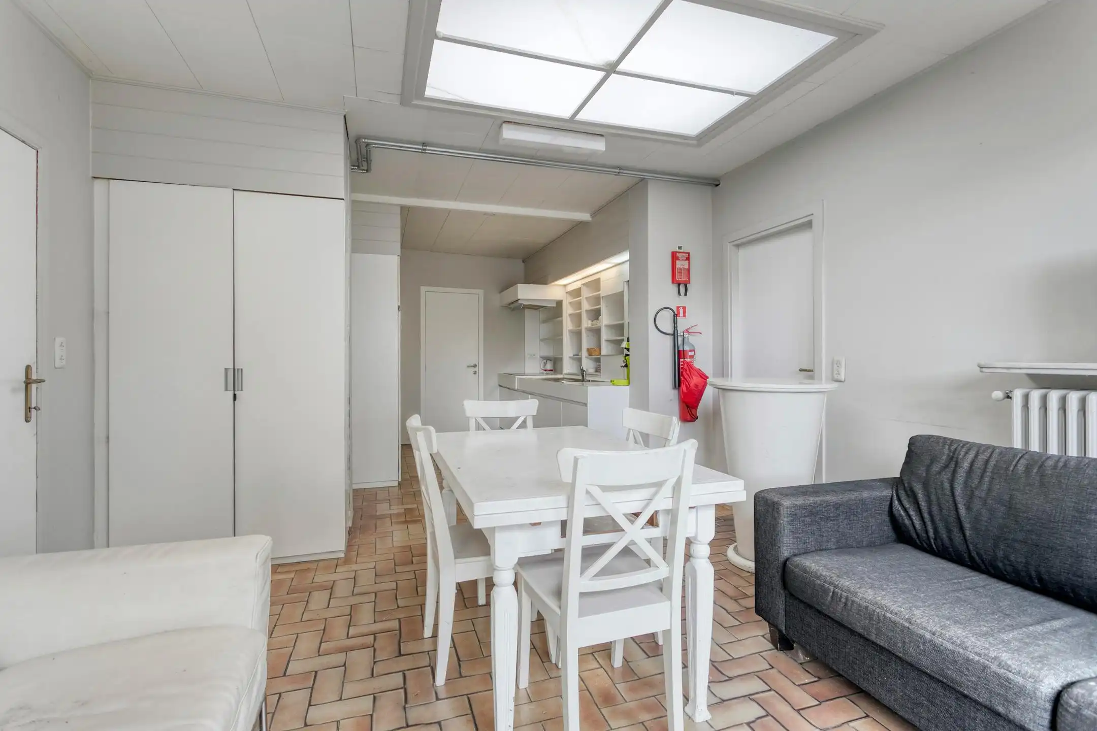 Woning met mogelijkheid tot magazijn te koop in Kuurne! foto 8