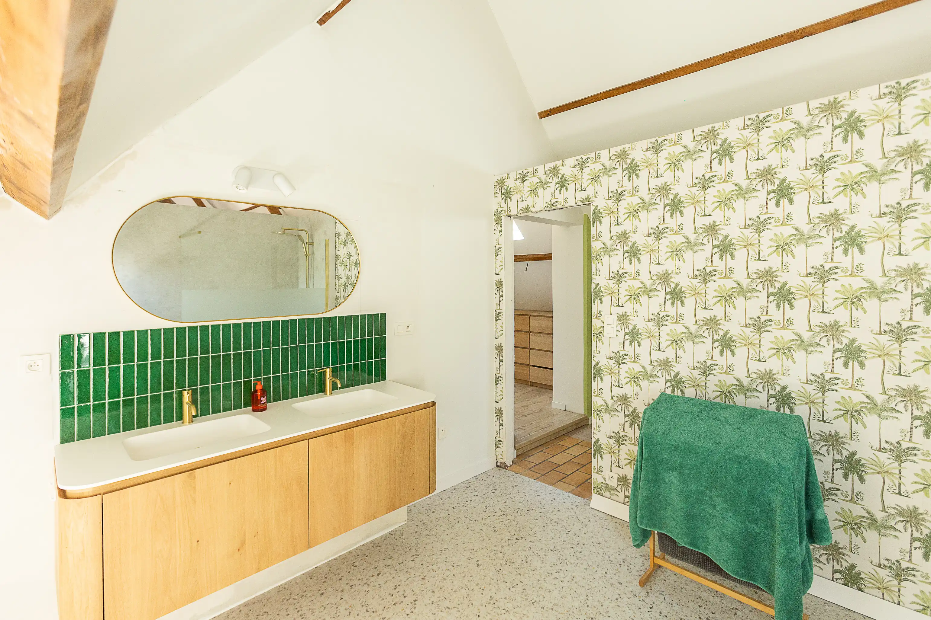 Exclusief wonen - karaktervolle villa op 3.296 m² groen foto 18