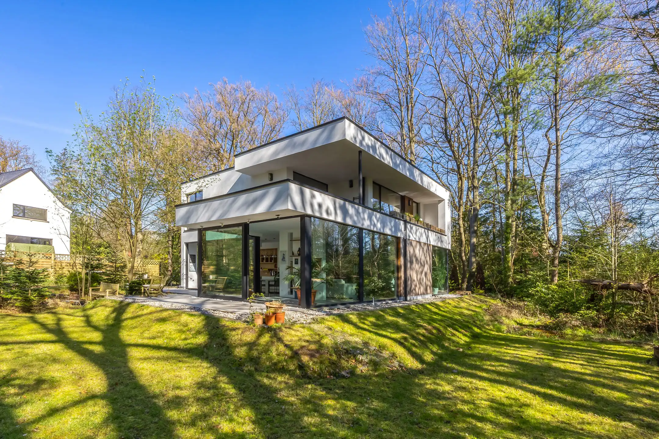 Energiezuinige moderne villa in het groene Schotenhof foto 3