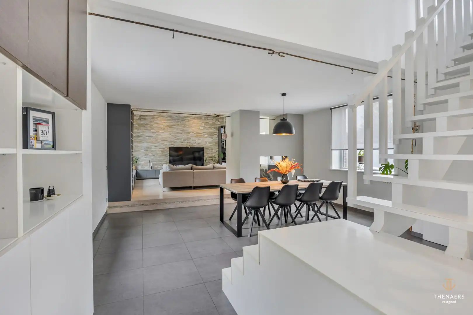 Karaktervolle hoevewoning met 279 m² woonoppervlakte en prachtige tuin op 18a45ca in Heks foto 21
