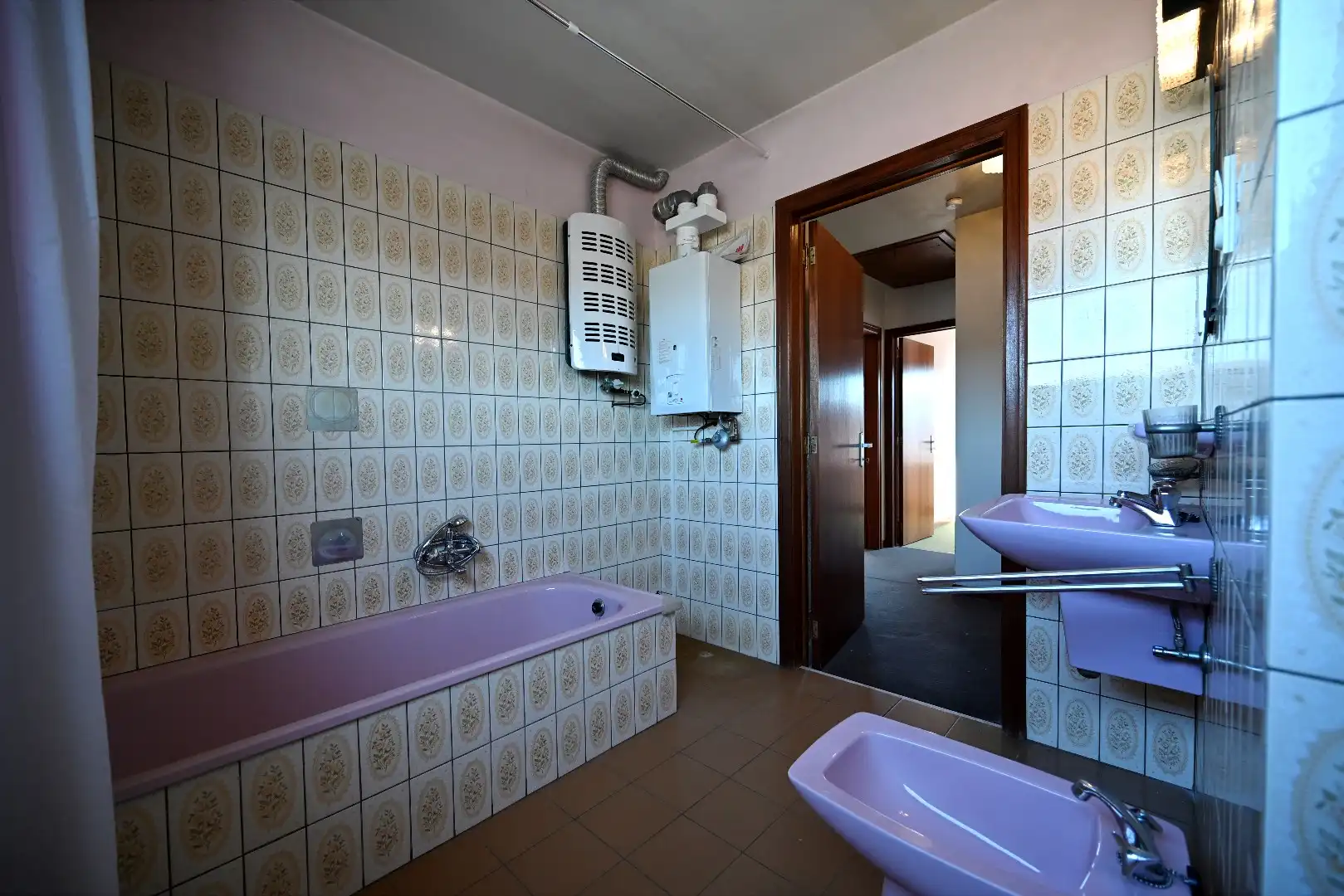 Te renoveren woning met 3 slpks op 607 m² te Lembeke foto 9