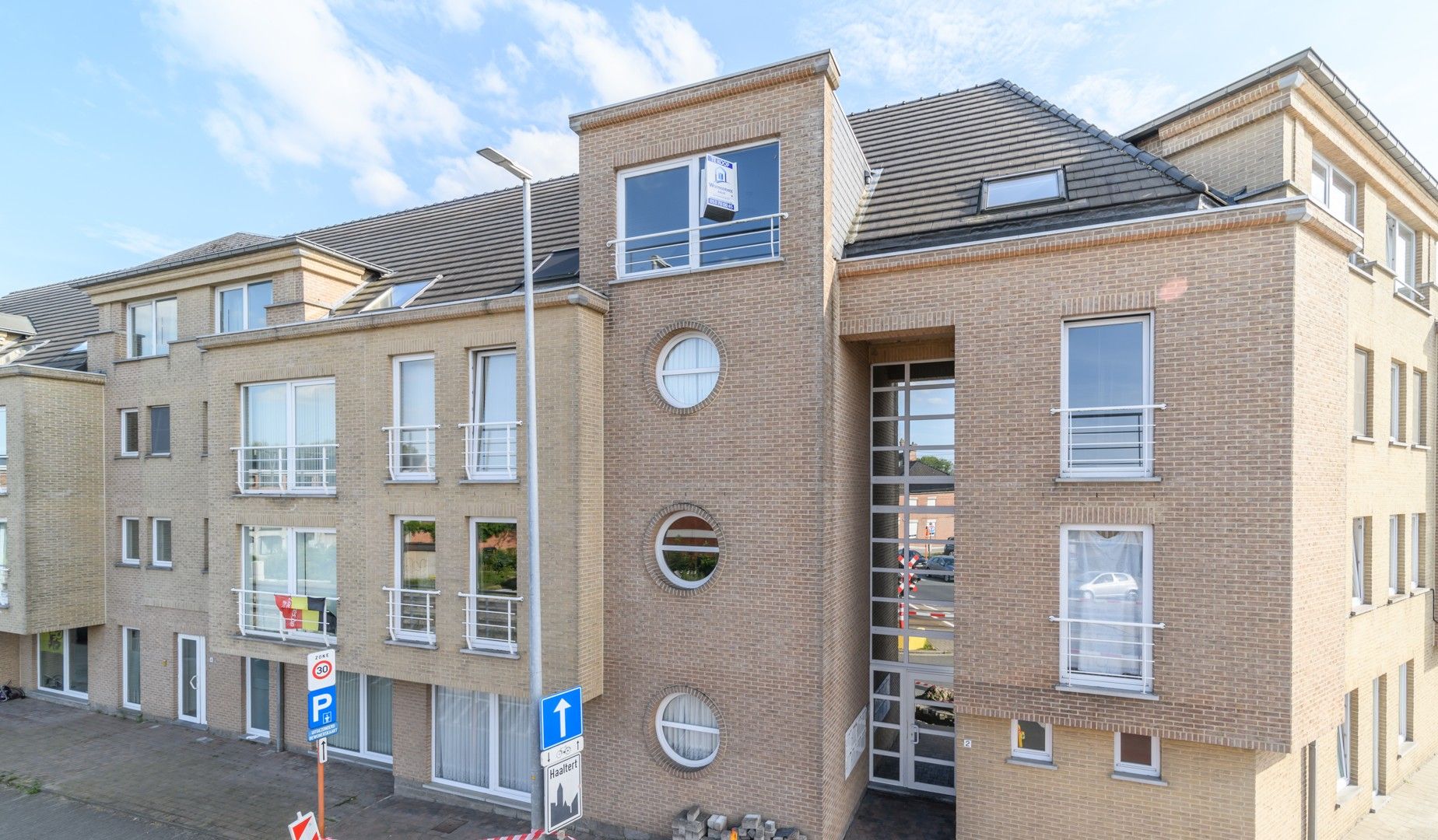 Gerenoveerd en centraal gelegen appartement te Haaltert foto 9